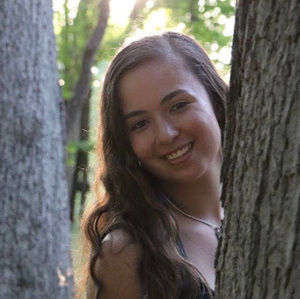 Meet your Posher, Isabella